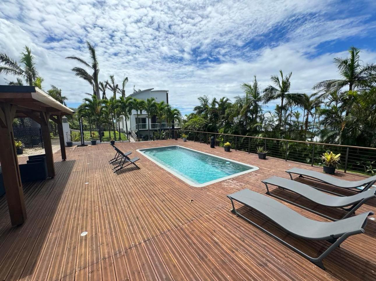 Grande Villa Au Calme - Vue Exceptionnelle - Climatisation - Piscine Sel Chauffee - Jardin Tropical Vincendo Zewnętrze zdjęcie